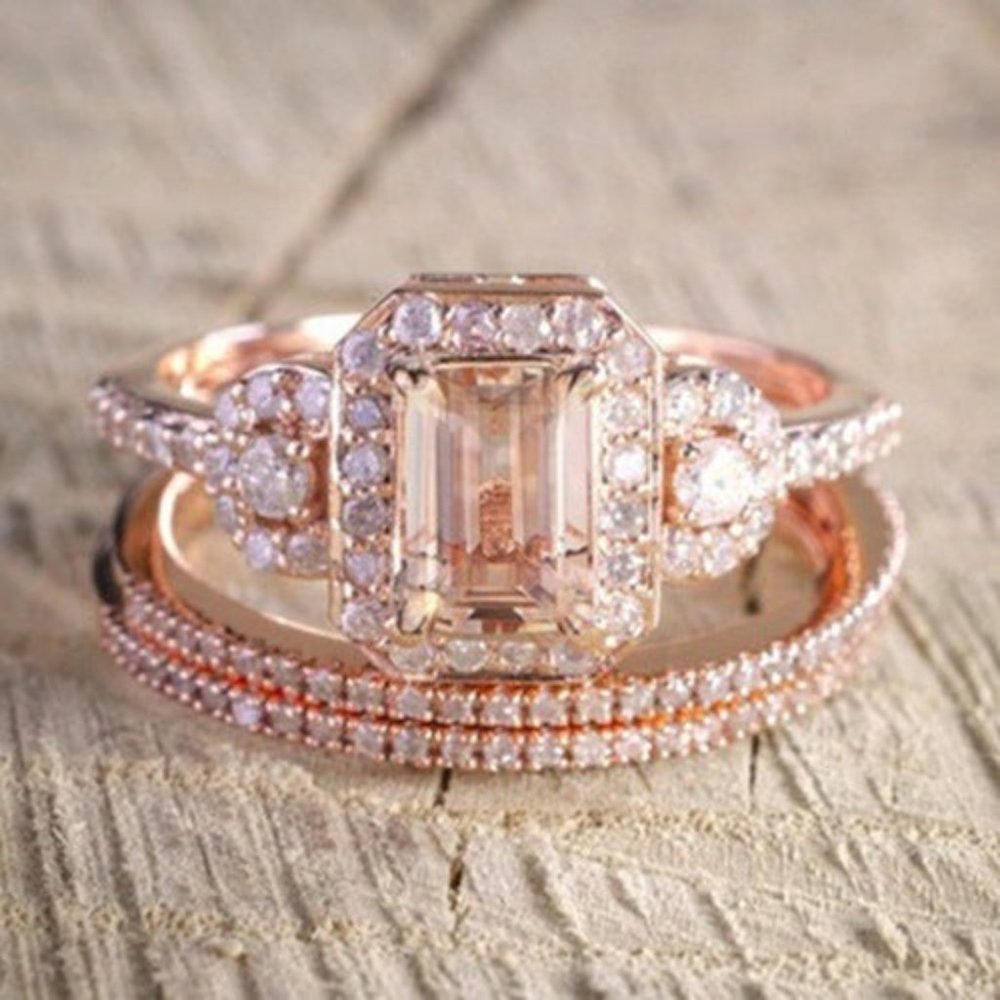 NWOT Women's Rose Gold Ring Fashion Ring Set SZ8